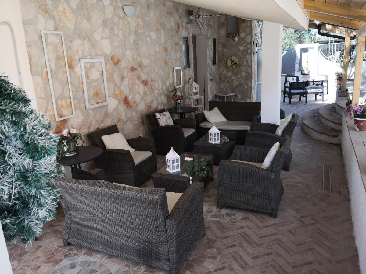 B&B L'Ulivo Marina di Camerota Buitenkant foto